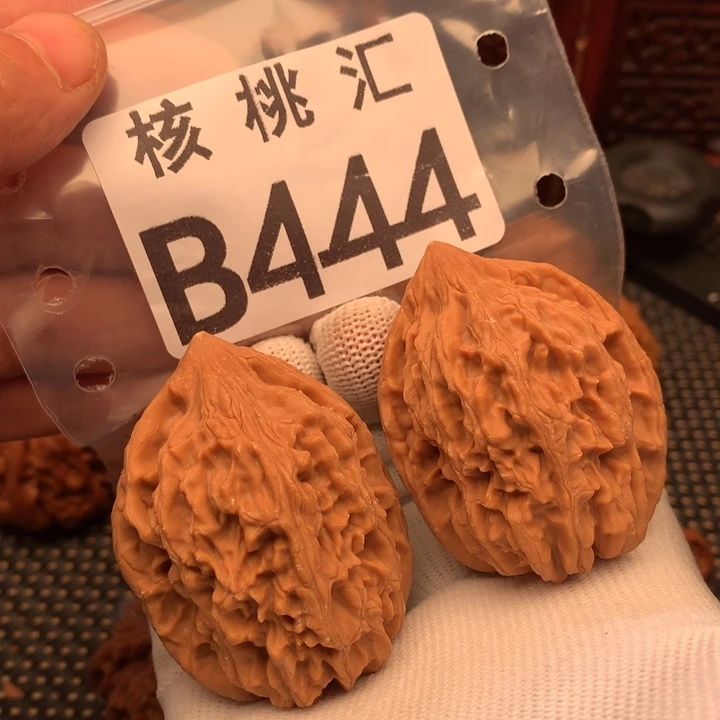 吊坠文玩核桃鸡心42
