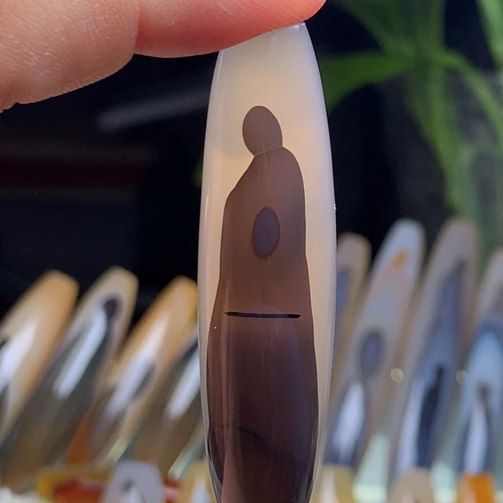 玛瑙/玉髓颈饰未镶嵌75