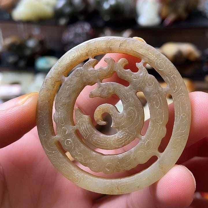 和田玉（糖玉）未镶嵌颈饰