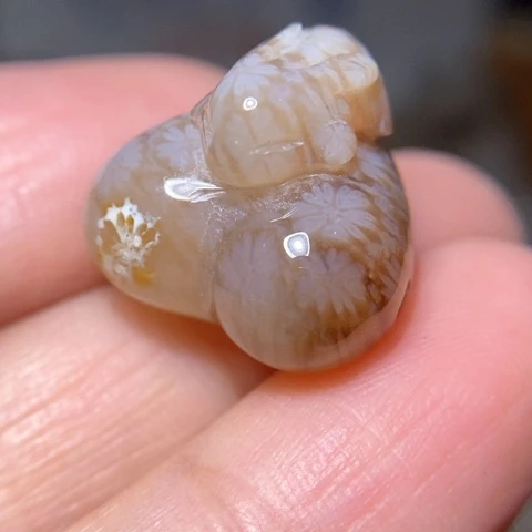 【闪购商品】硅化玉吊坠(不含链)未镶嵌