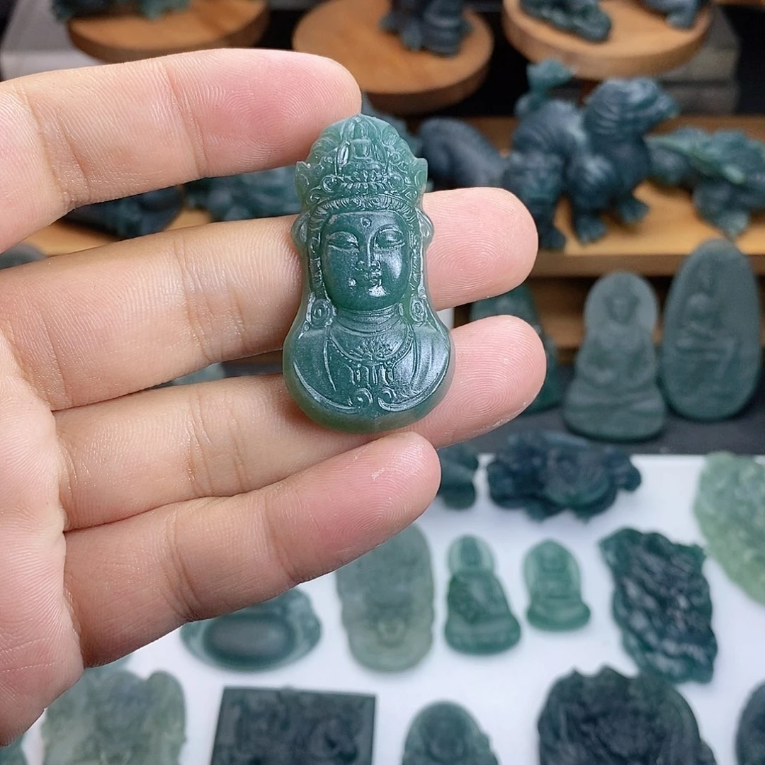 定制翡翠未镶嵌观音