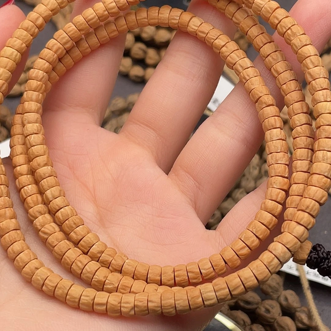 D***超吊坠柏香籽/百香籽