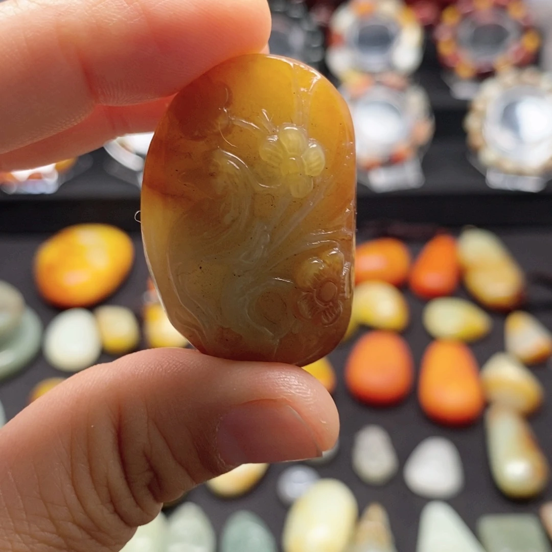 和田玉吊坠(不含链)未镶嵌