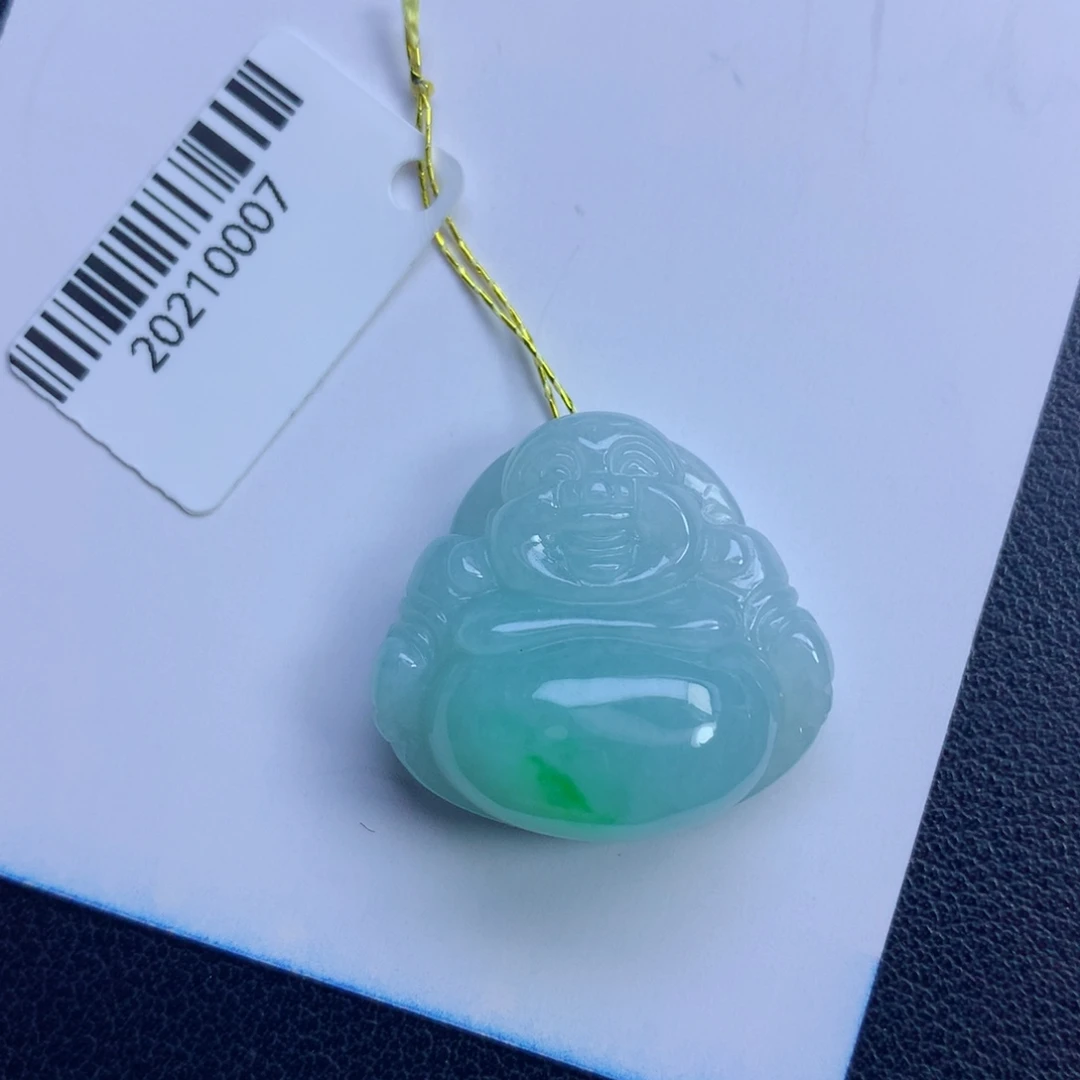 翡翠未镶嵌颈饰佛公