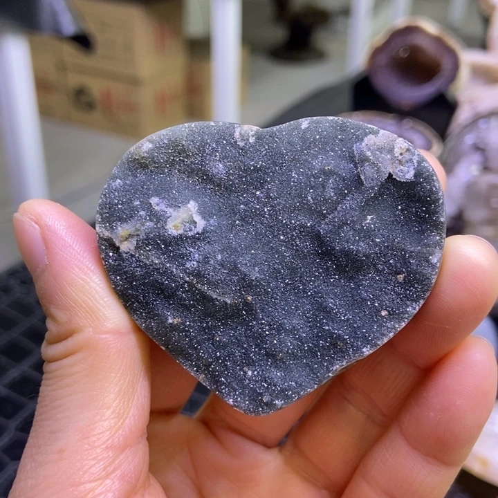 水晶未镶嵌珠宝半成品绿晶爱心