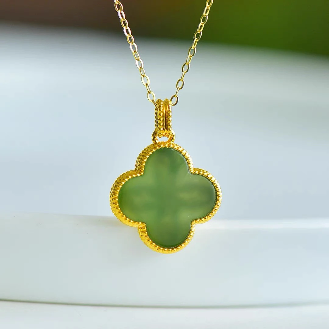 天然和田碧玉幸运草吊坠百搭项链女款玉石玉坠生日礼物轻奢气质