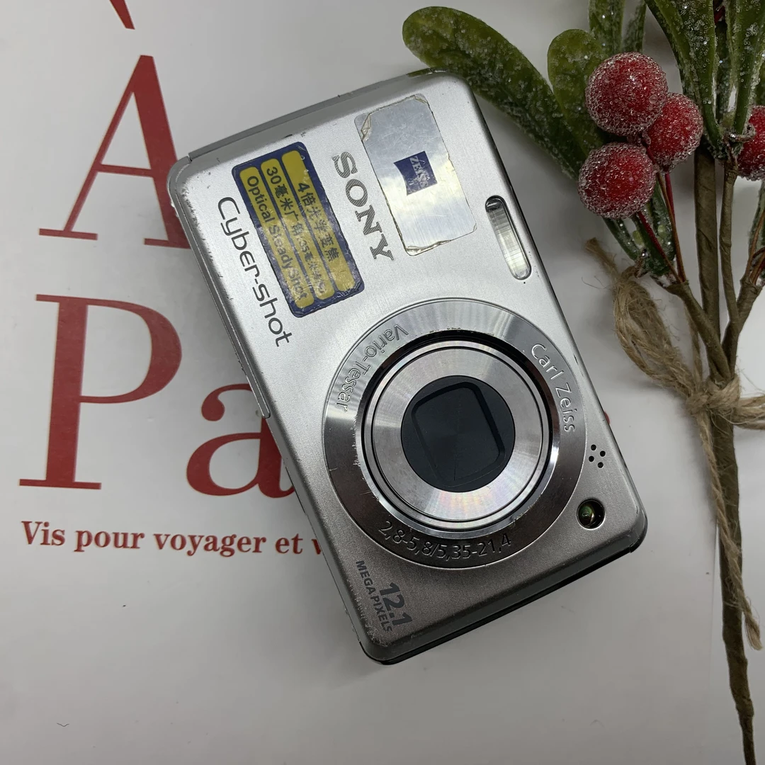 95新 Sony/索尼 W220 1210万像素 4倍光学变焦（no退no换）