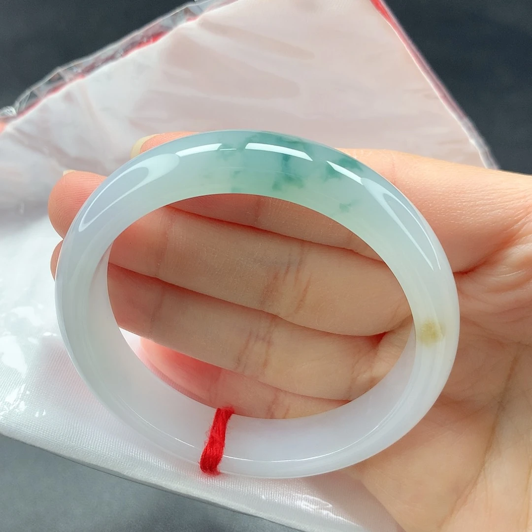 未镶嵌手镯翡翠（26号）