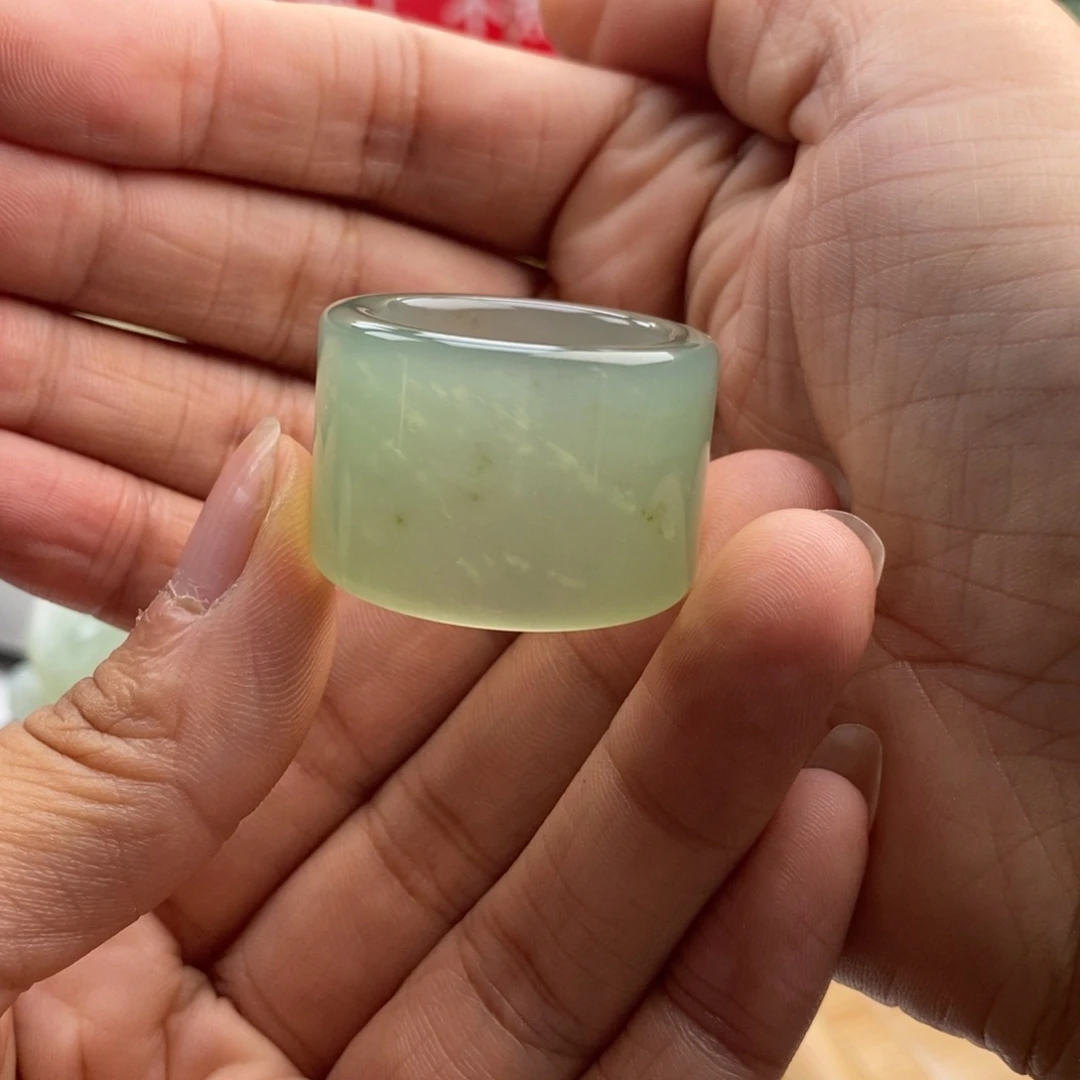 未镶嵌岫玉四大名玉扳指23直径
