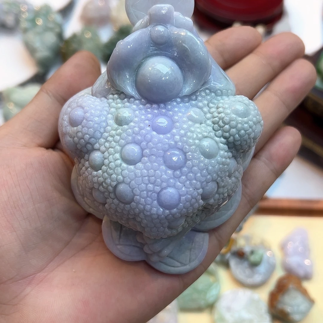 翡翠未镶嵌颈饰挂件