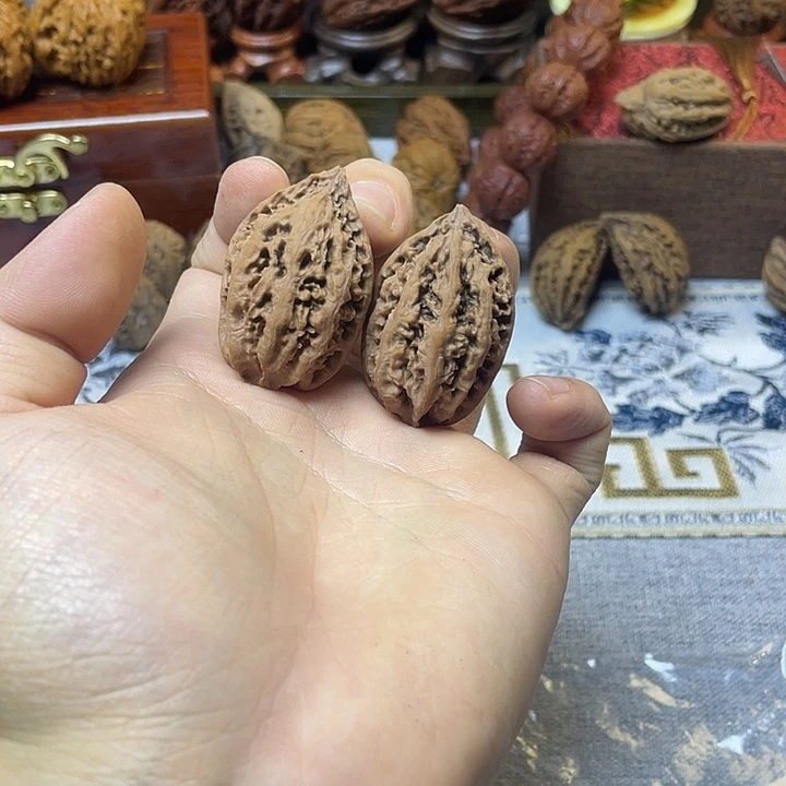 核桃东北楸子塔尖18