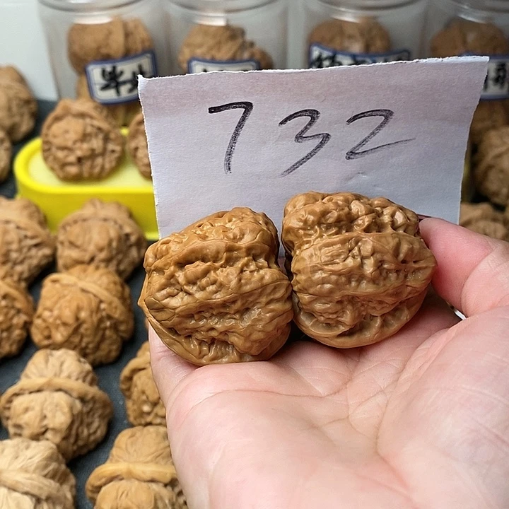核桃蛤蟆39斤左右一个人