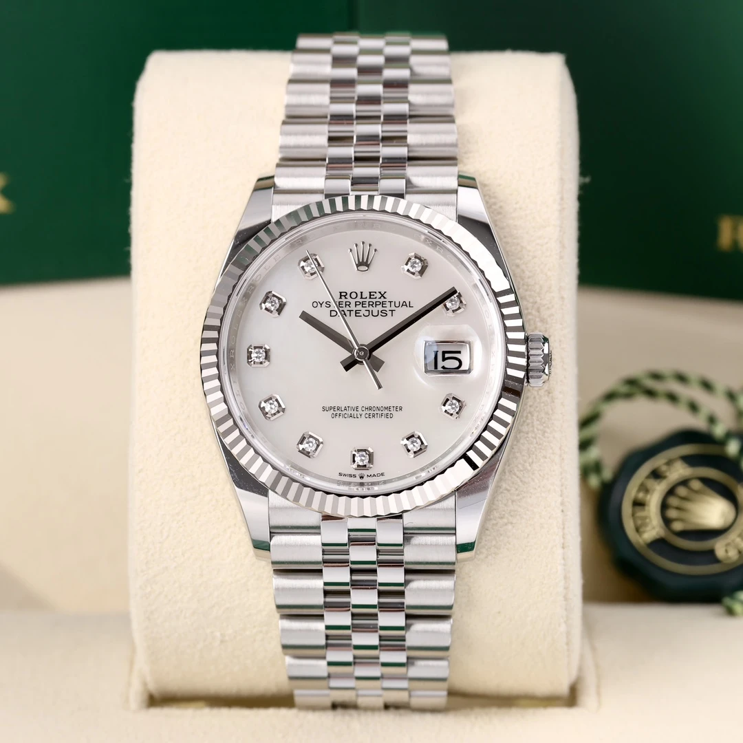 99新 Rolex/劳力士 126234-0019日志白色贝母面钻刻2025年4月