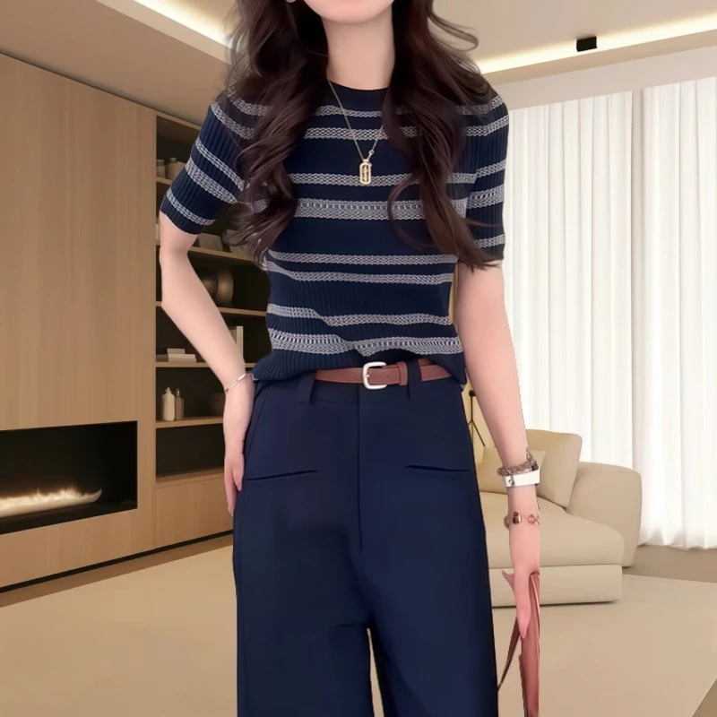 夏季撞色条纹新款针织打底衫女设计感修身显瘦短袖休闲百搭上衣潮