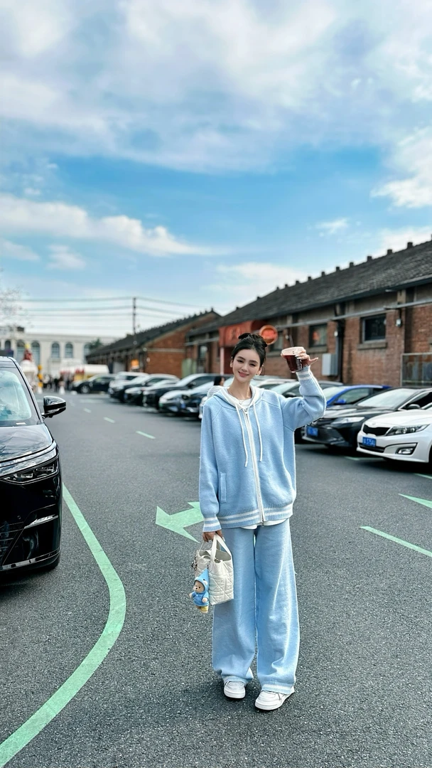 2025春季新款针织两件套韩版连帽宽松休闲风套装拼色上衣裤子两件