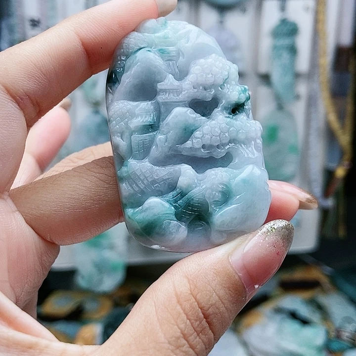 翡翠未镶嵌颈饰翡翠