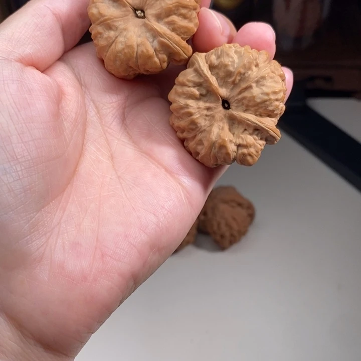 吊坠文玩核桃蛤码头