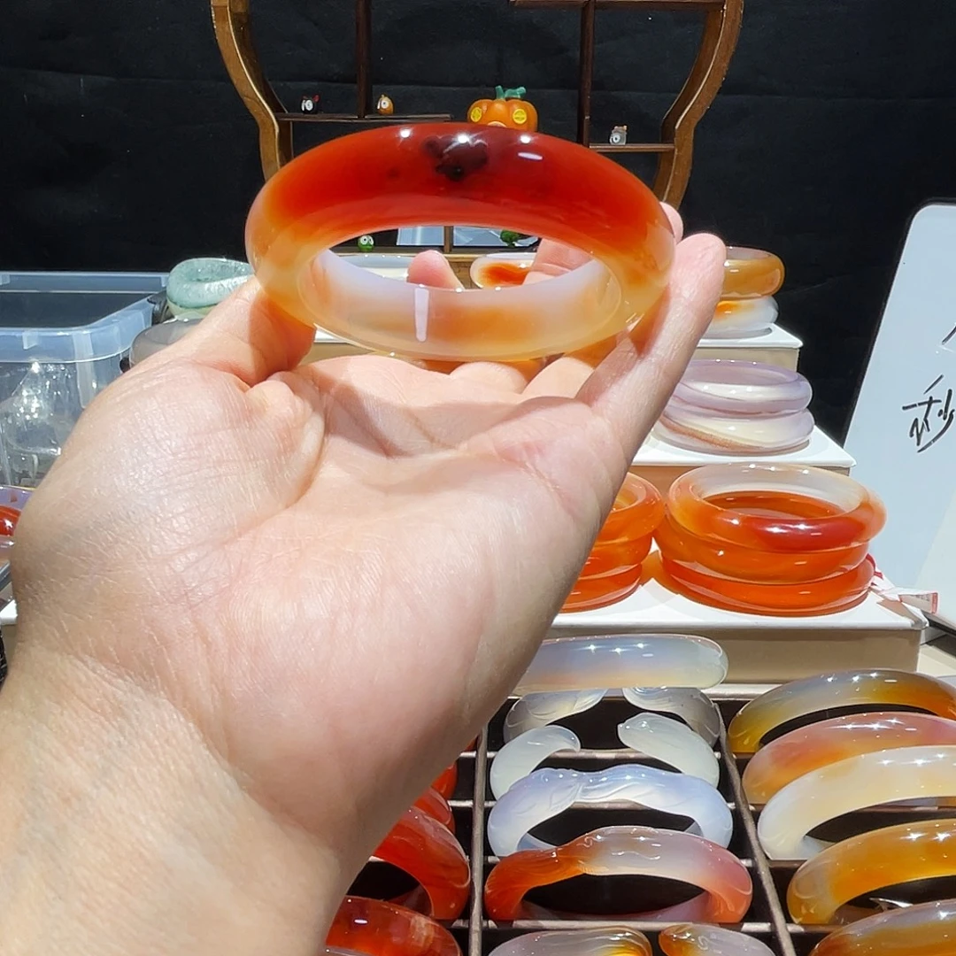 玛瑙/玉髓未镶嵌手镯