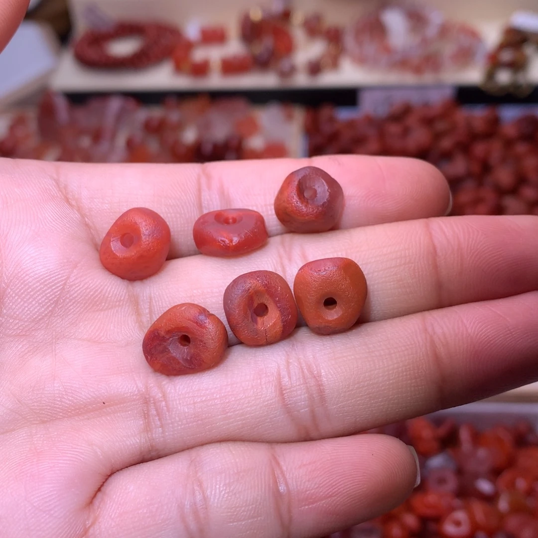 南红玛瑙未镶嵌挂件3