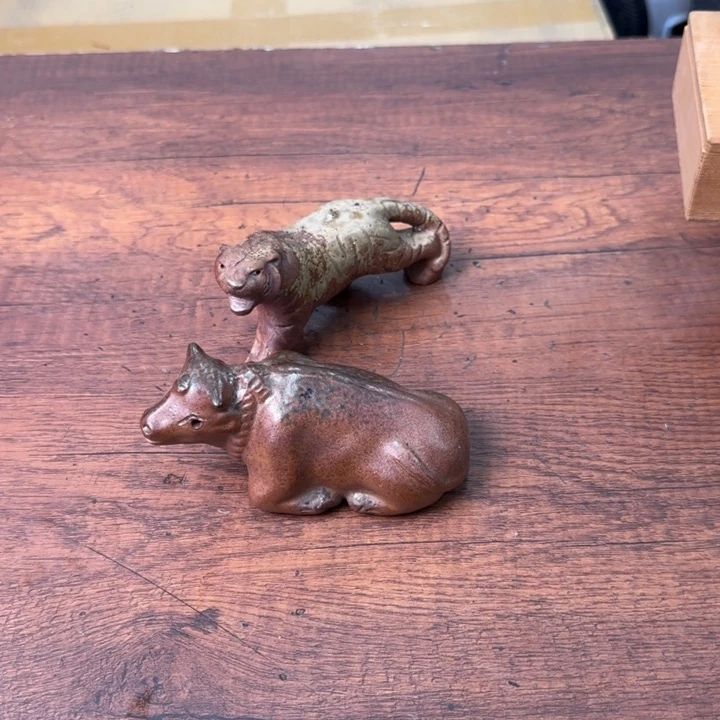 一个陶瓷物件哈哈哈哈