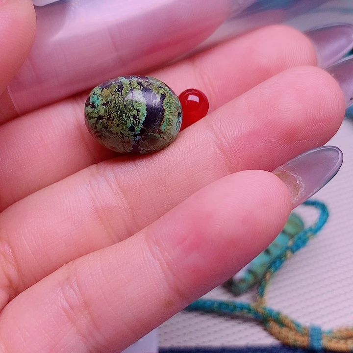 未镶嵌南红玛瑙珠宝奇石