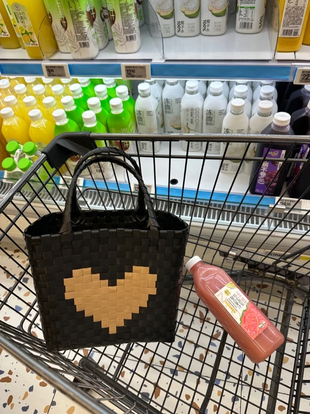 超好看爱心包手工编织包柜柜同款