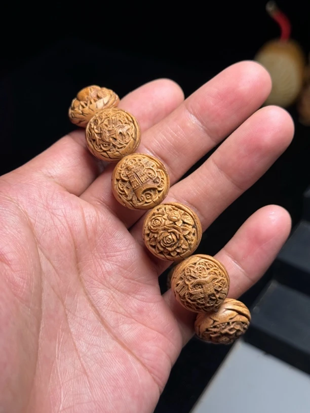 吉祥八宝，多宝手串，尺寸：19+