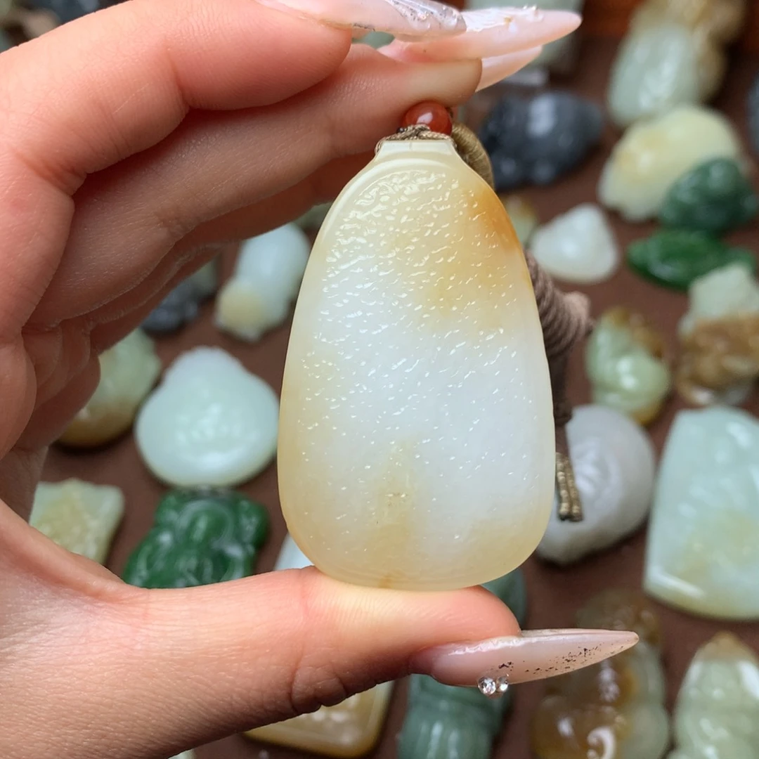 和田玉挂件未镶嵌