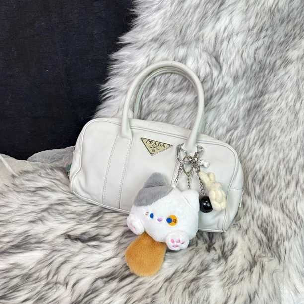 95新 Prada/普拉达 白色全皮保龄球手提包
