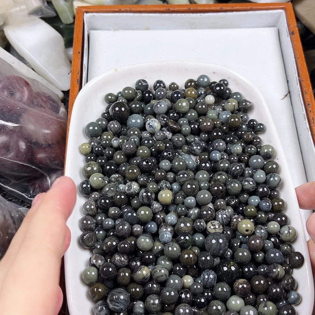 未镶嵌手链透闪石质玉