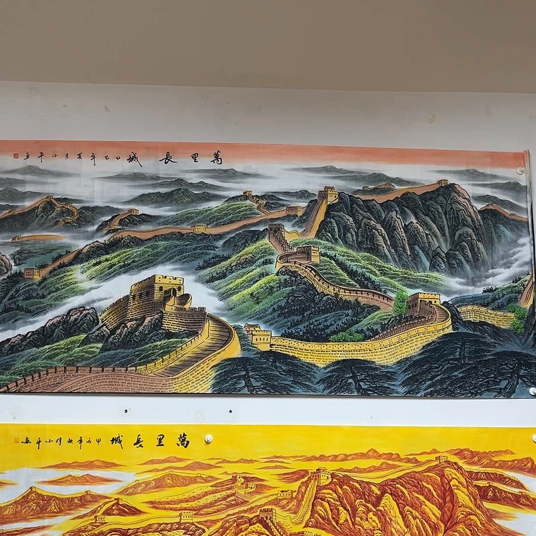 成***伟国画2.4米长的万里长城
