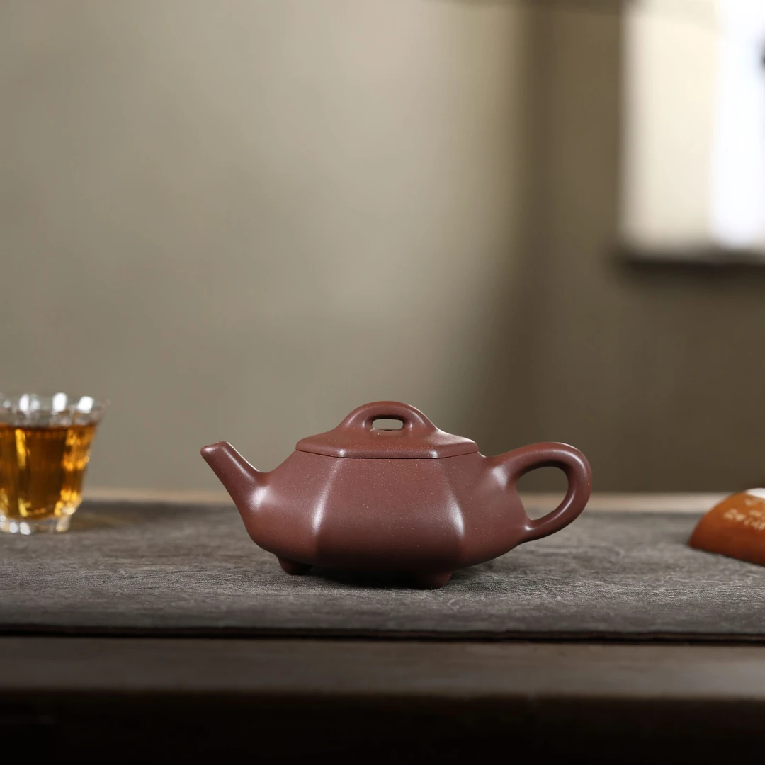 紫砂臻品《六方石瓢》——王秀局紫泥210cc紫砂壶茶具小容量出水泥壶