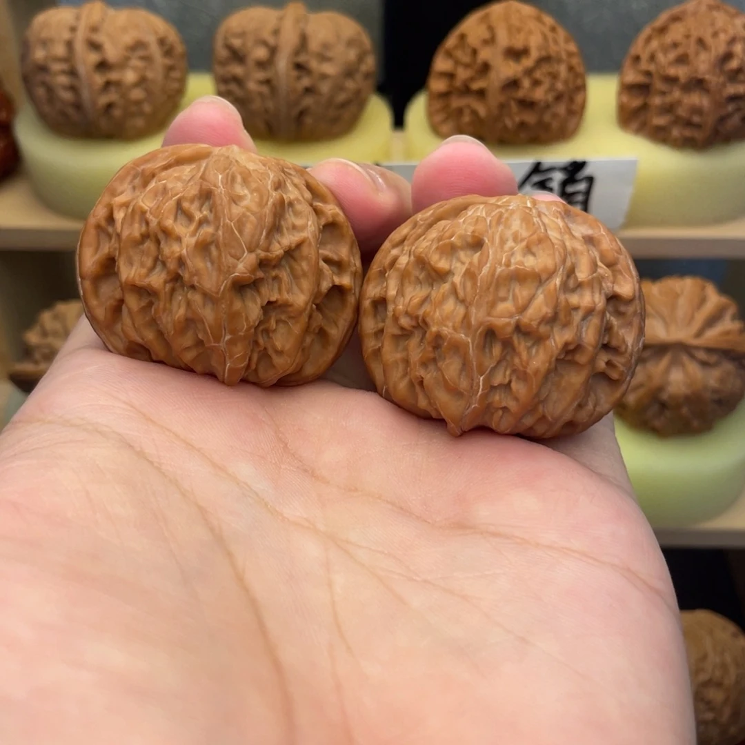 左***男文玩核桃吊坠福利正磨41➕