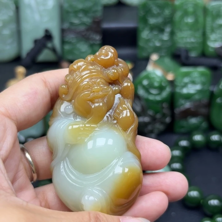 和田玉未镶嵌挂件