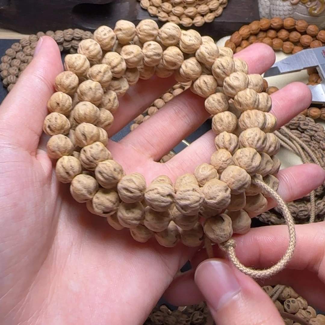 金***s柏香籽/百香籽吊坠