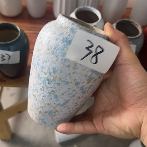 瓶冬日之学16厘米陶瓷