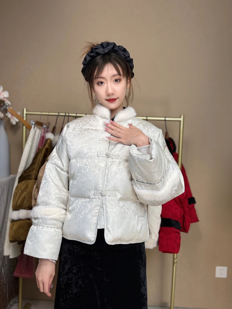 予顺-新中式国风拼接时尚洋气新款盘扣提花外套保暖外套2427