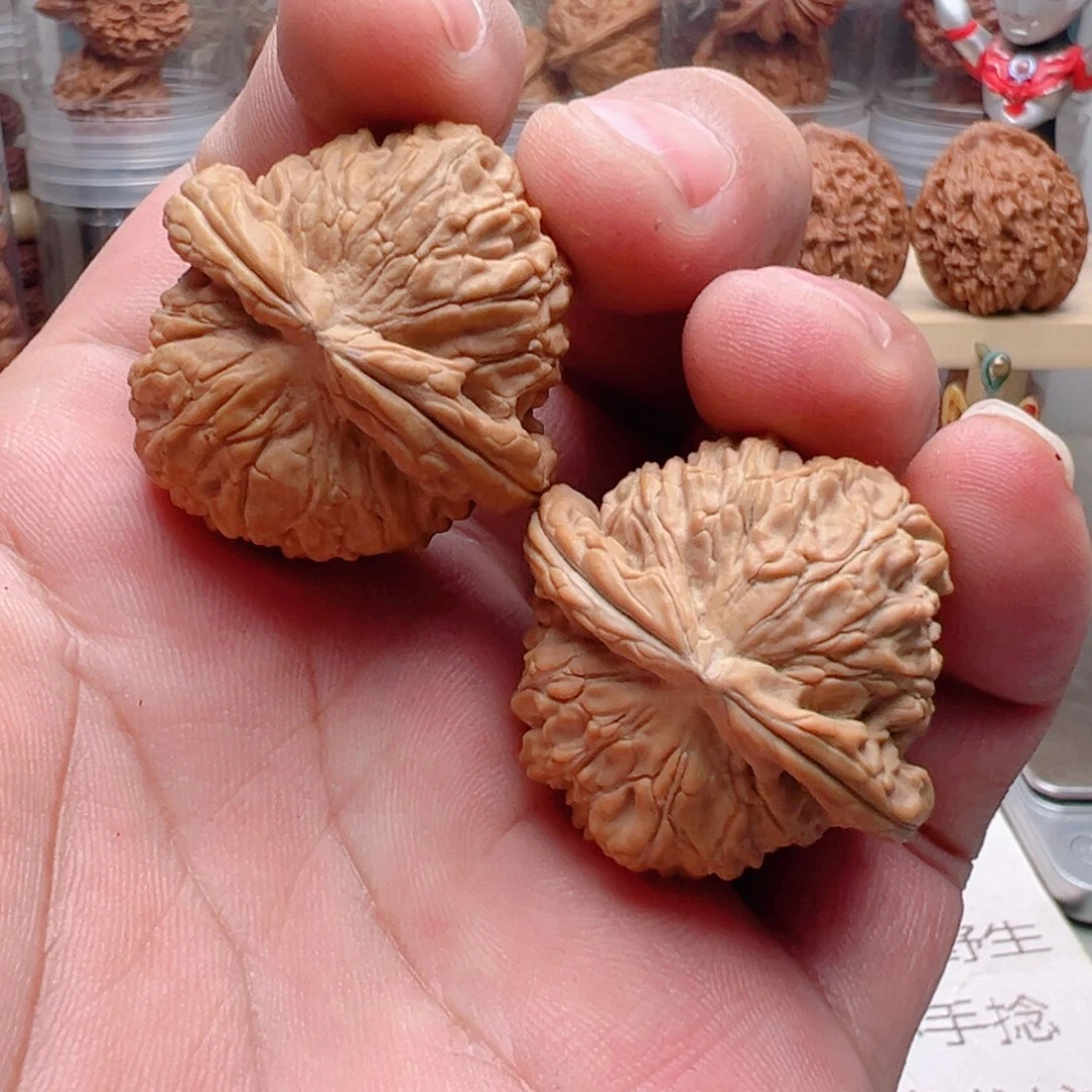 吊坠文玩核桃36尺全品白狮子