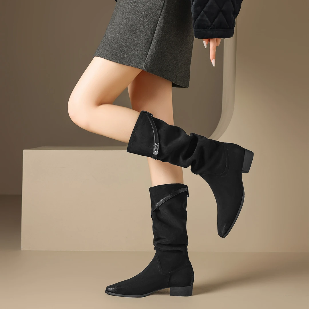 瘦瘦靴时装靴巴黎字母靴子时尚女靴秋冬百搭长靴黑色粗跟高跟