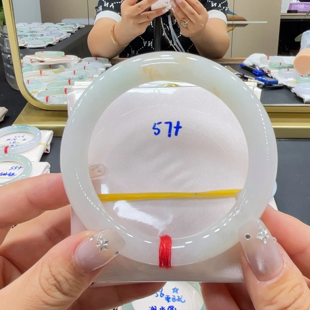 未镶嵌手镯翡翠翡翠