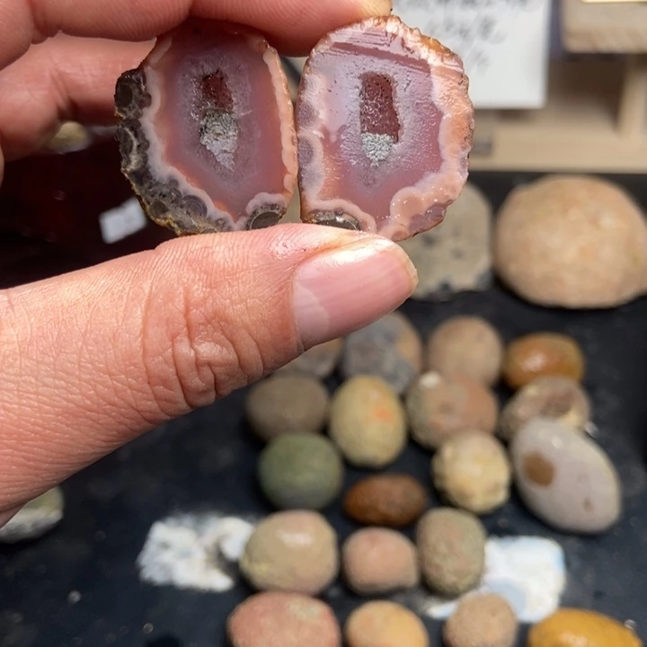 玛瑙/玉髓珠宝奇石未镶嵌