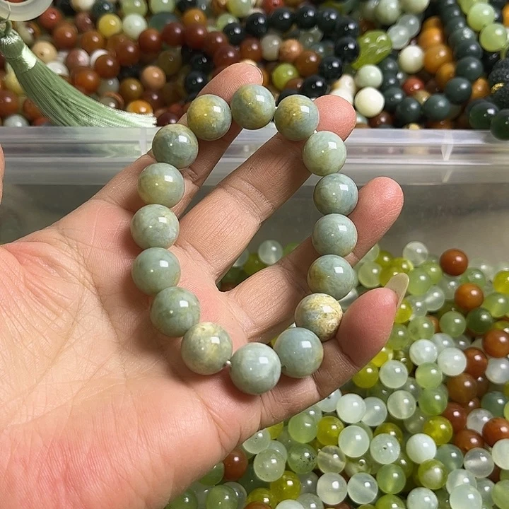 合金蛇纹石玉颈饰