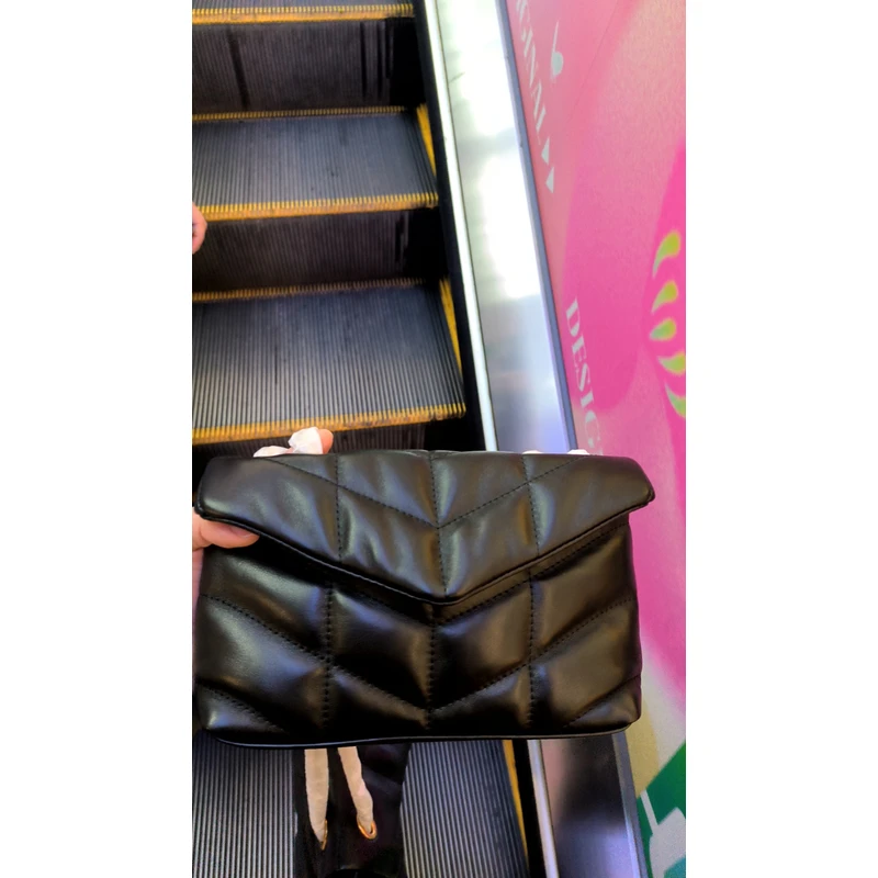 YUSHA/高档中号黑色羊皮信封包银链-0800