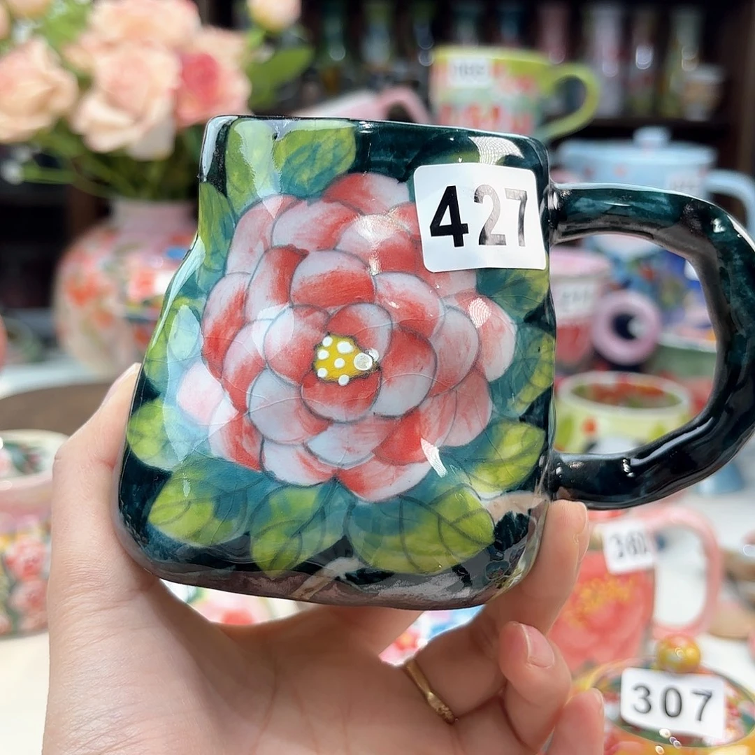 瓷片兔兔好de k l k lv k l k l