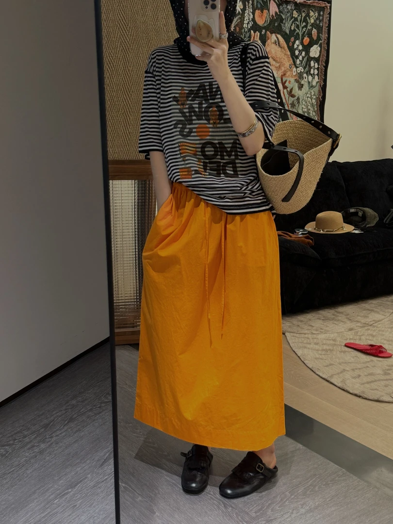进口面料松紧腰直筒半裙  J25BQ434