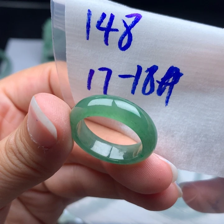 秀***秀翡翠未镶嵌戒指戒圈