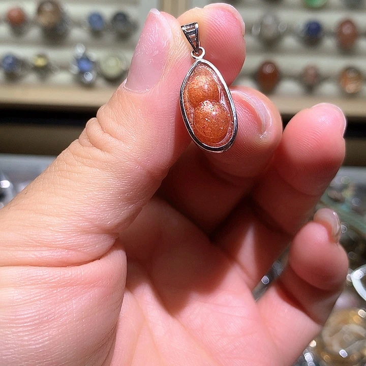 未镶嵌颈饰水晶水晶