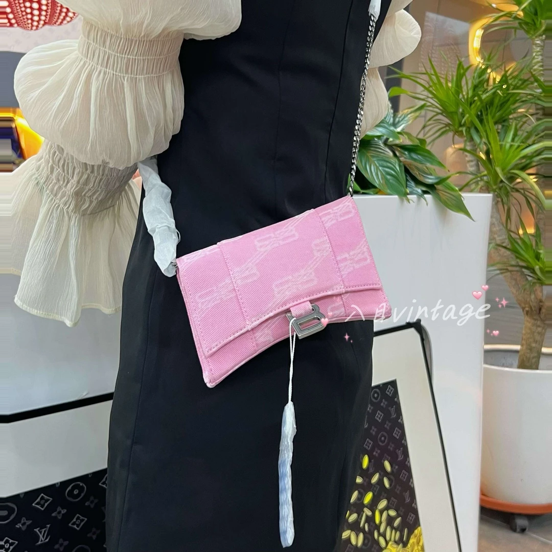 未使用 Balenciaga/巴黎世家 入目 downtown mini woc包96778