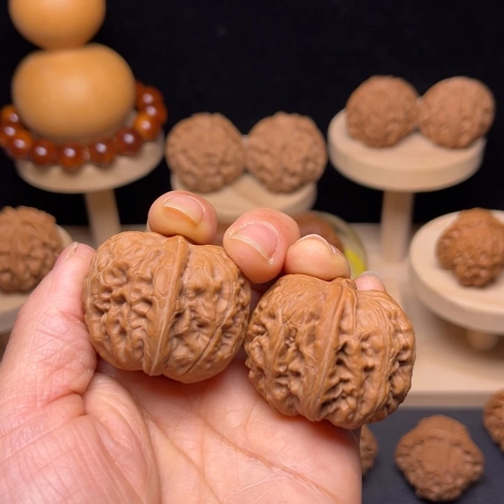 吊坠文玩核桃38元宝