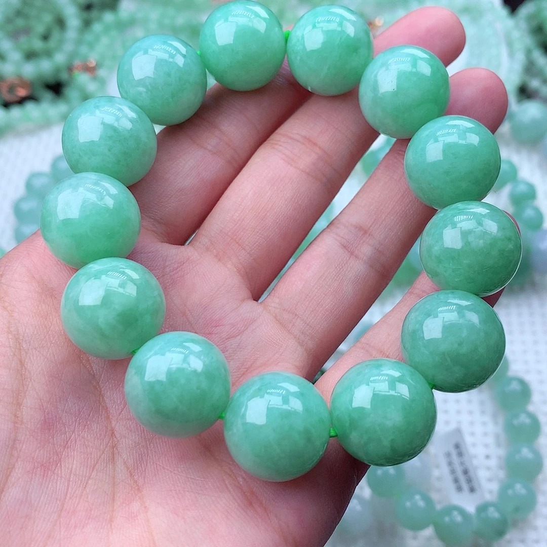 連***發翡翠未镶嵌毛衣链